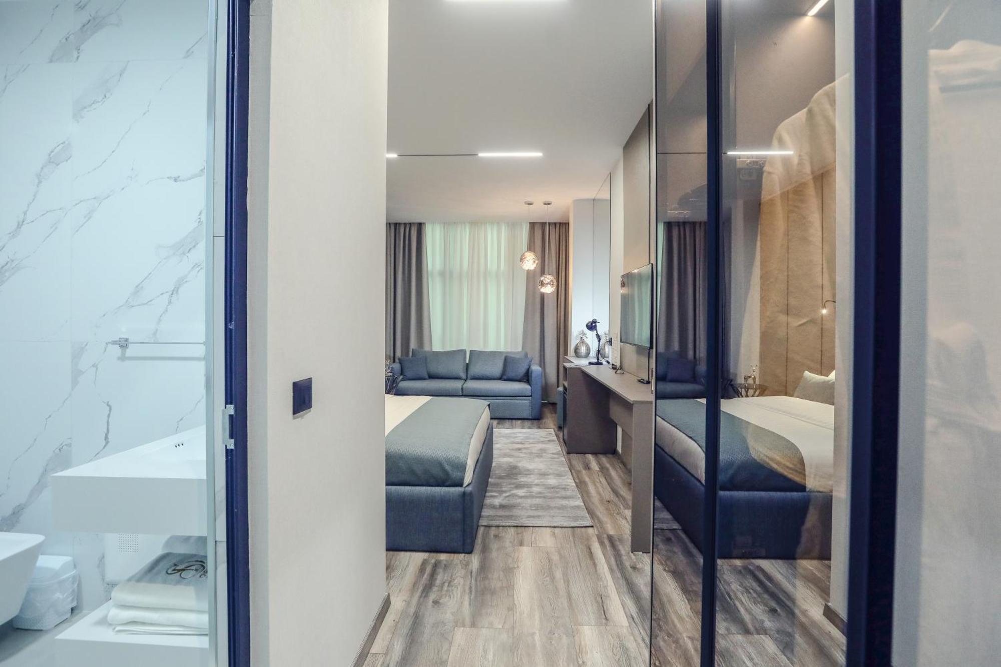Hotel Dirista Shkodër エクステリア 写真
