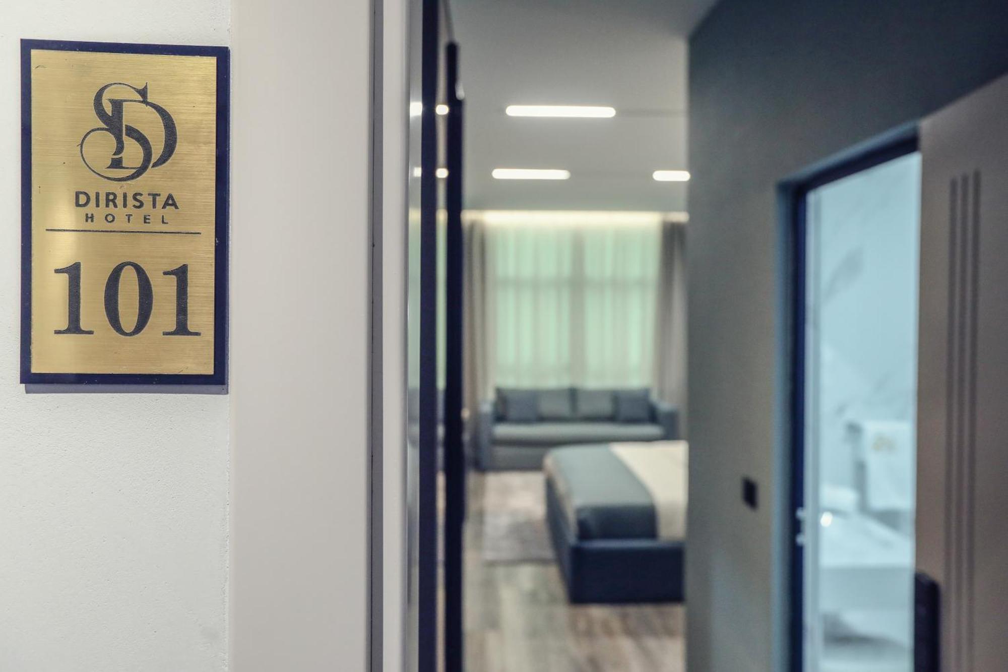 Hotel Dirista Shkodër エクステリア 写真