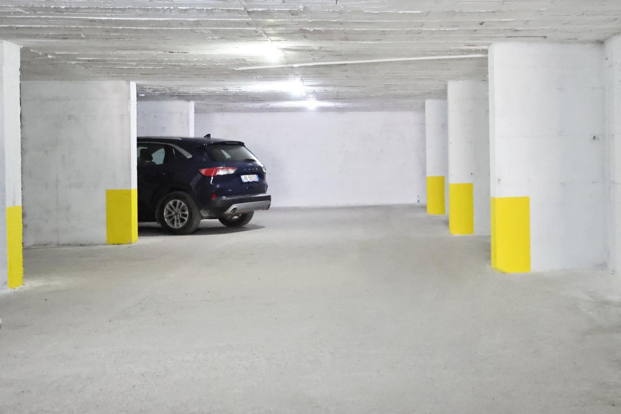 Hotel Dirista Shkodër エクステリア 写真